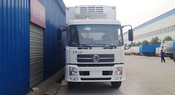 东风天锦冷藏车