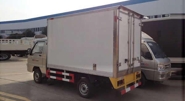 东风轻型冷藏车
