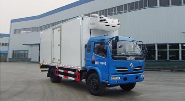 东风多利卡冷藏车