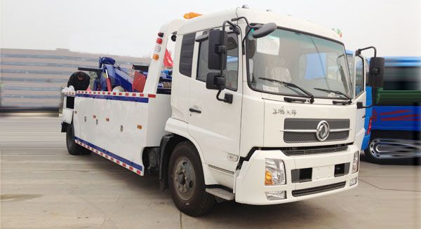 东风天锦多功能清障车