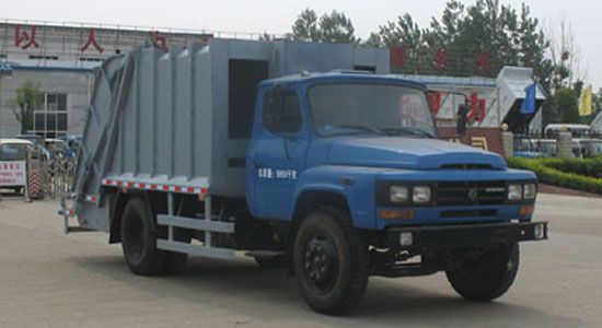 东风140压缩式垃圾车