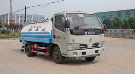 东风锐铃型洒水车（5吨）