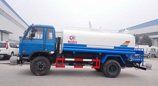 东风国四145洒水车（12吨）