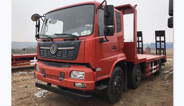 国六东风天锦小三轴平板运输车