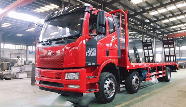 国六解放J6前四后四平板运输车