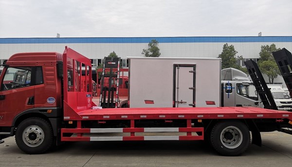 国六解放龙V单桥平板运输车