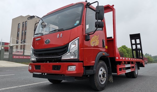 国六蓝牌重汽豪曼平板运输车