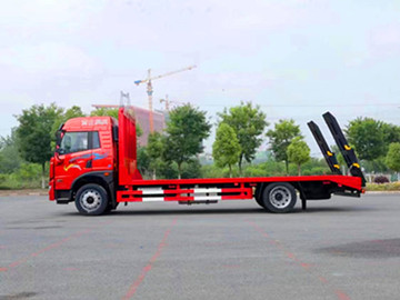 解放单桥低平板车