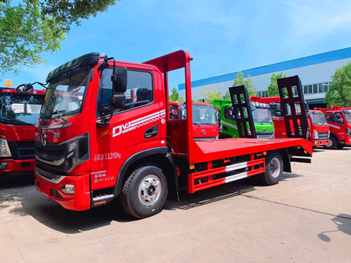 东风DV3单桥平板拖车3米6轴距