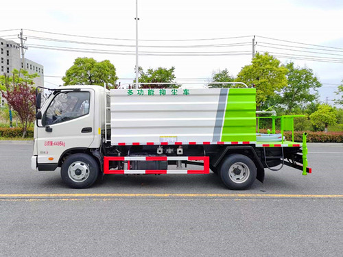 福田领航3蓝牌7方抑尘车