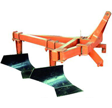 1L-220偏置双铧犁