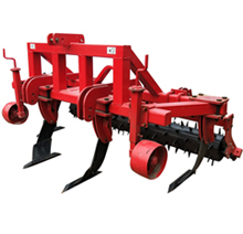 曲板深松整地机